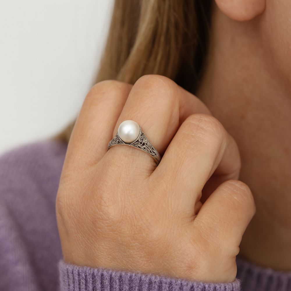 Vintage Silver Pearl Ring