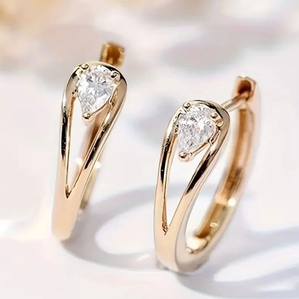 Exquisite Zirconia Golden Drop Earrings
