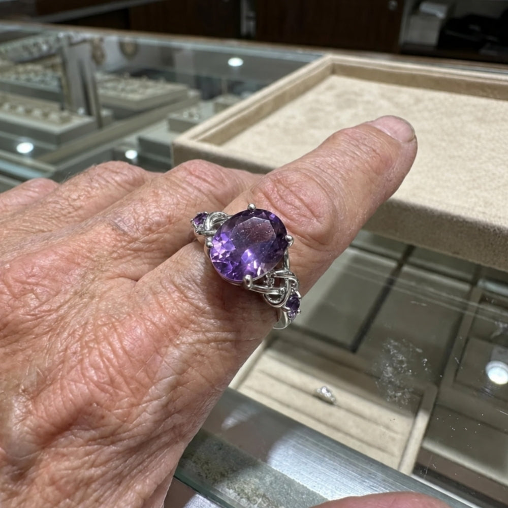 Amethyst Knot Ring