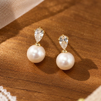 Timeless Pearl Drop Earrings